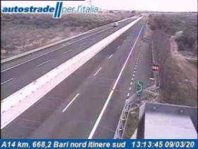 Imagen de vista previa de la cámara web Bitonto - A14 - KM 668,2